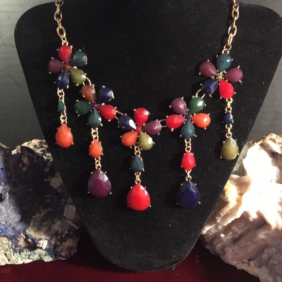 Whimsical Necklace - Picture 5 of 6